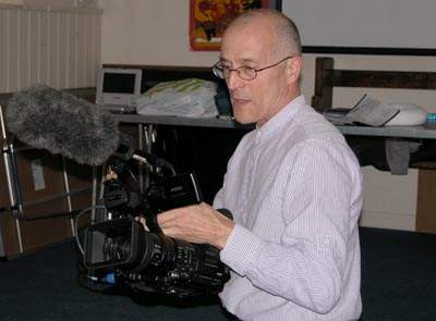 Tom Hardwick demonstrating his camera technique