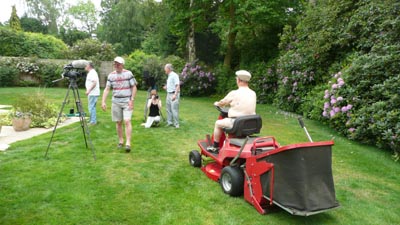  07. Ray,  Pete, Joanna, Brian and Ron filming the mower scene